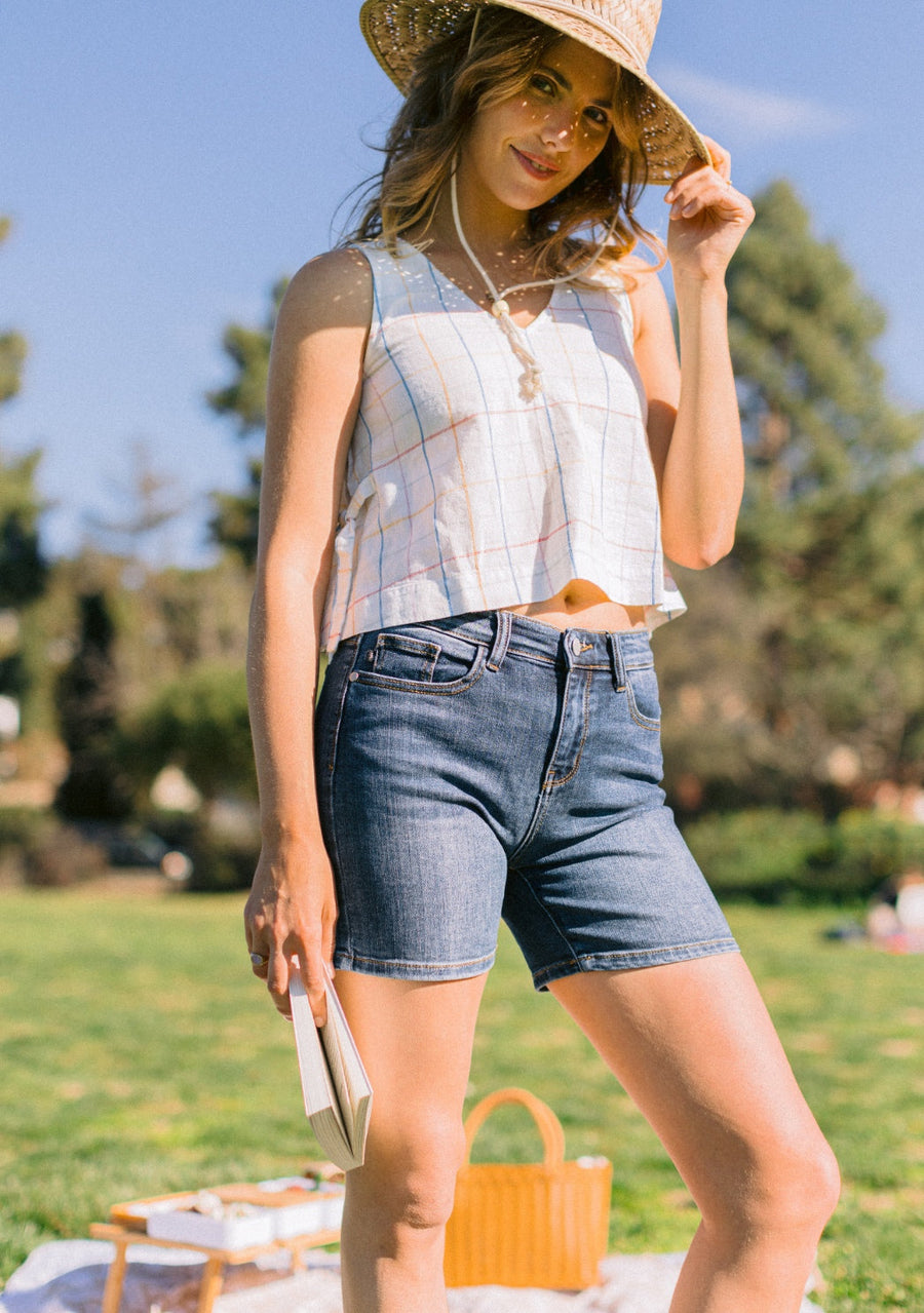 Senzu Classic Mid Length Shorts - PLUS