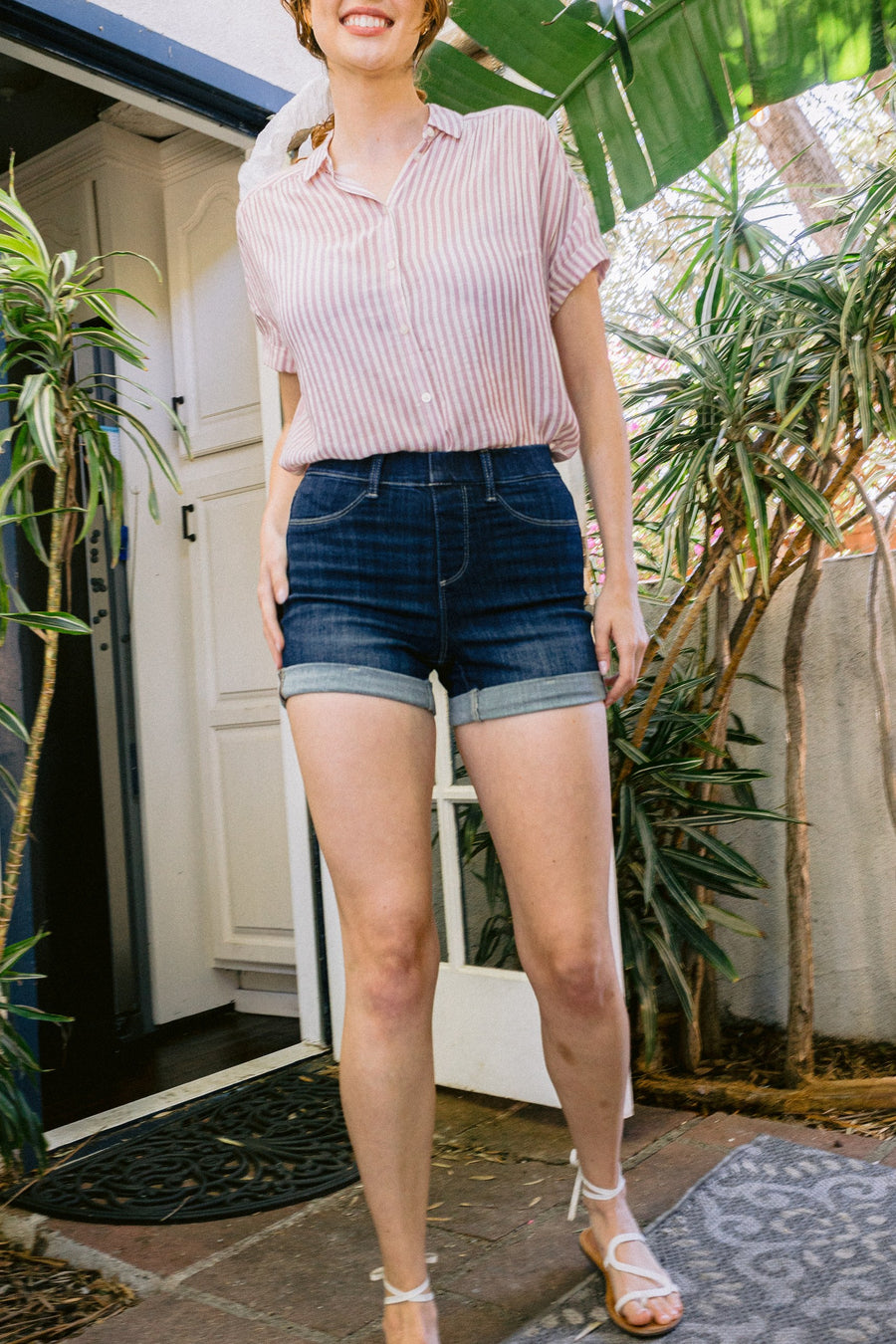 Sarah Pull-On Jegging Shorts
