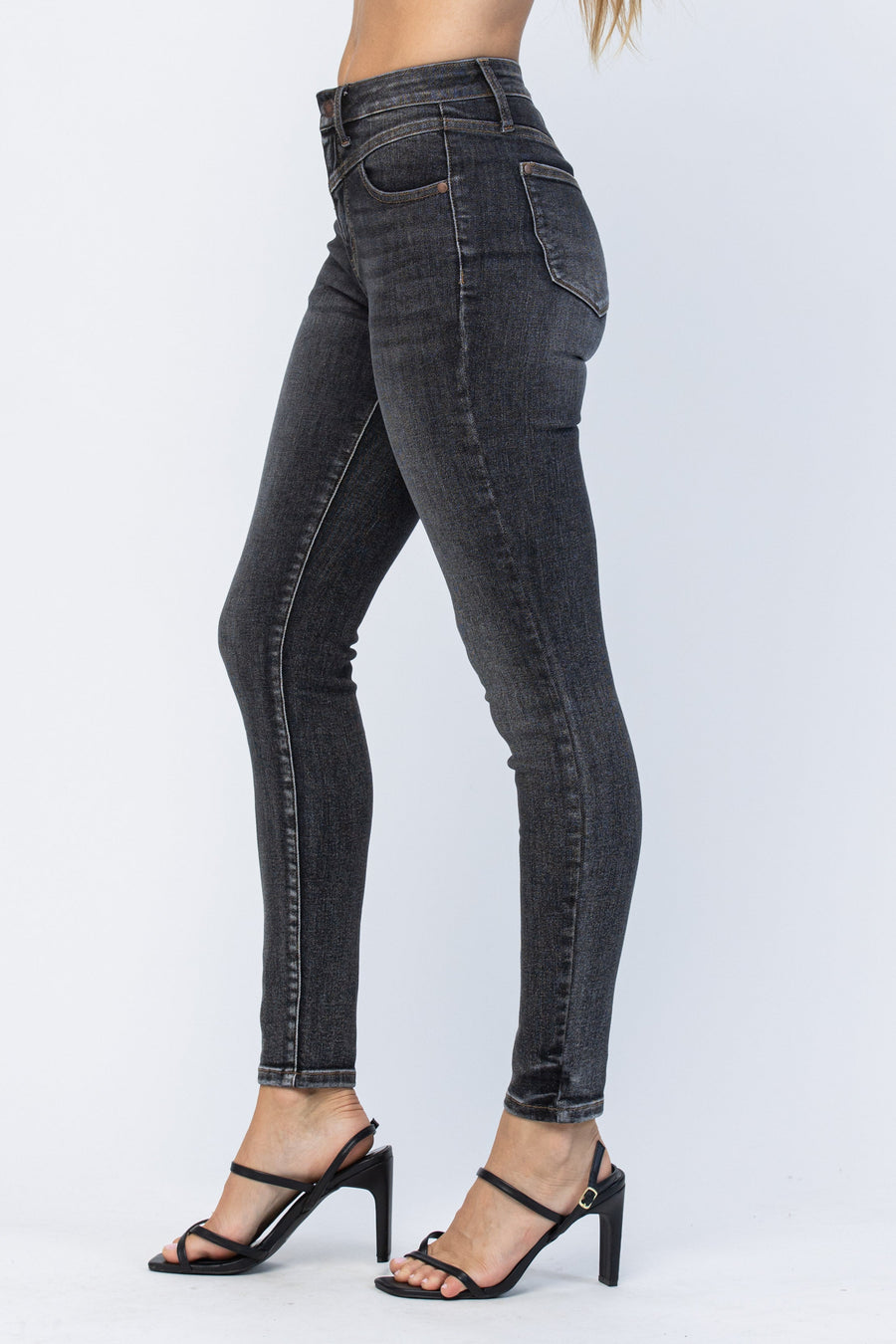 Maribel Vintage Black Yoke Skinny - PLUS
