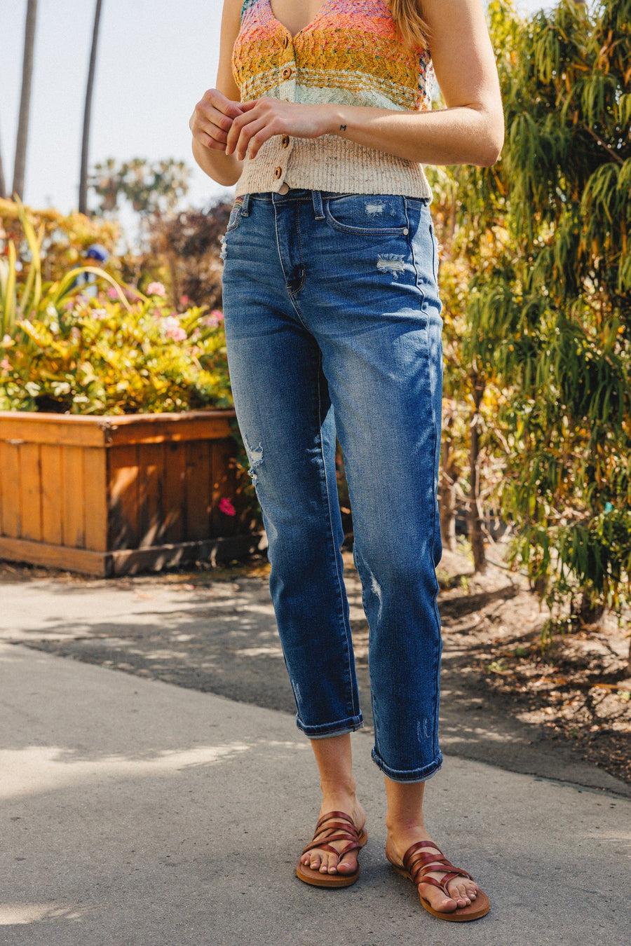 Tiffany Rainbow Embroidery Crop Straight - PLUS