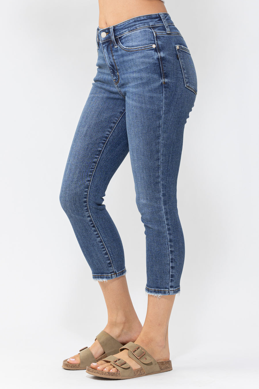 Carrie Basic No Distress Capri - PLUS