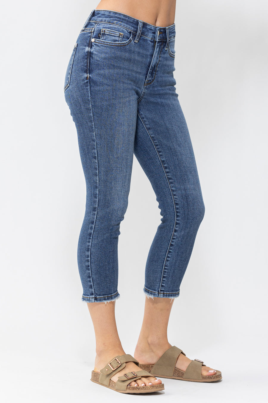 Carrie Basic No Distress Capri - PLUS