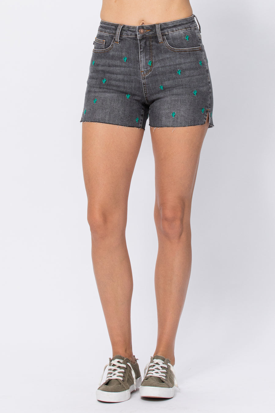 Lucille Cactus Embroidery Shorts - PLUS