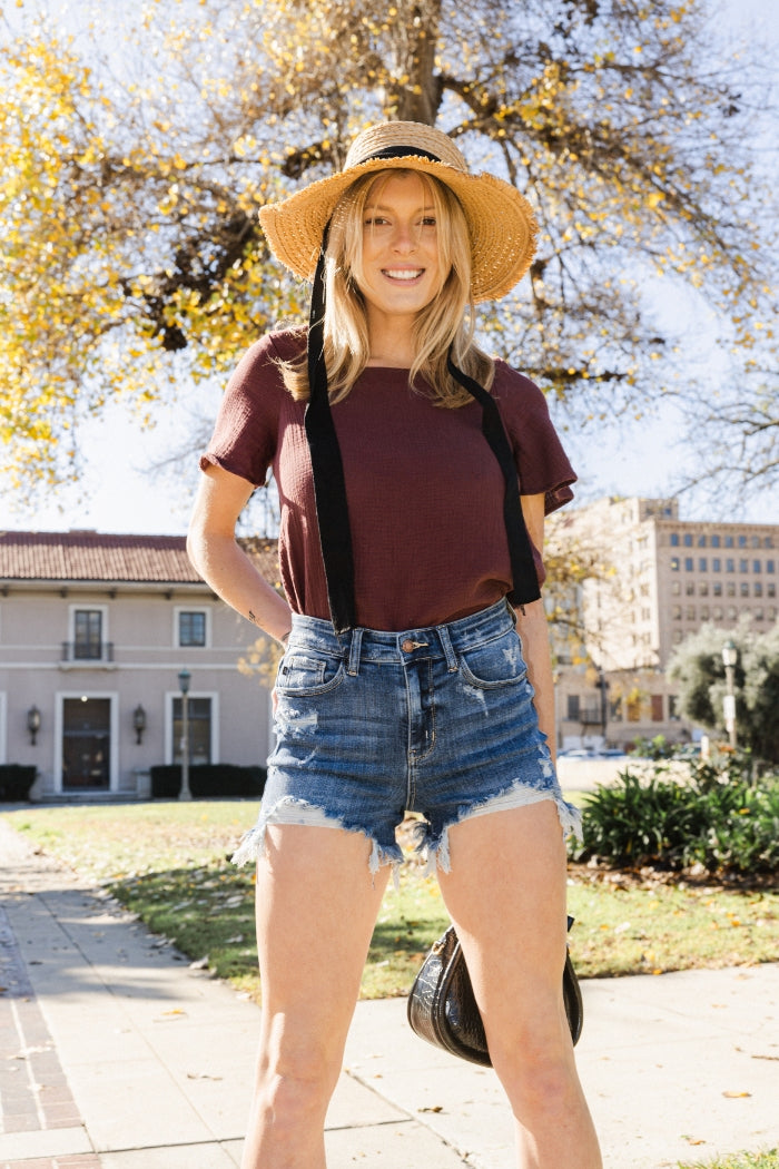 Lisa Destroyed Fray Hem Shorts