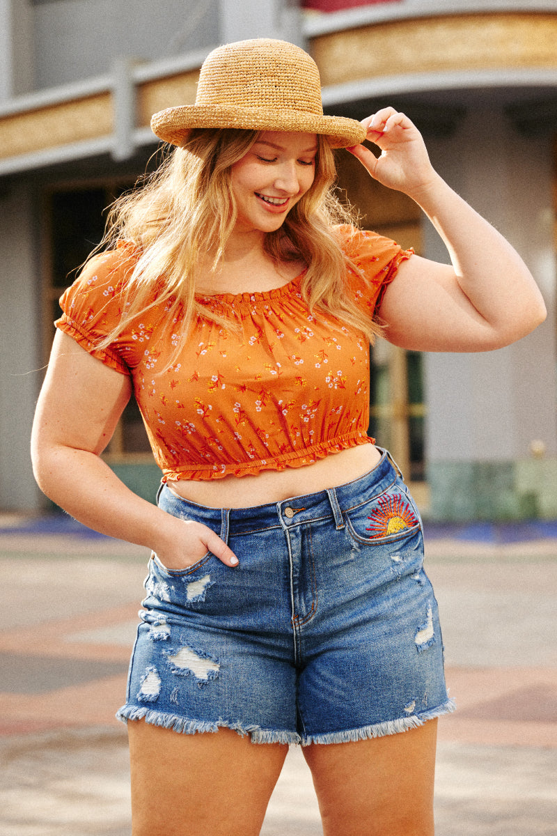Tracy Sun Embroidery Cutoff Shorts - PLUS